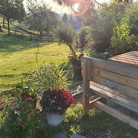 Apartment Biohof Besenbaeck